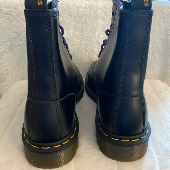 Dr. Martens needles Collab size women’s 9 - Picture 6 of 6